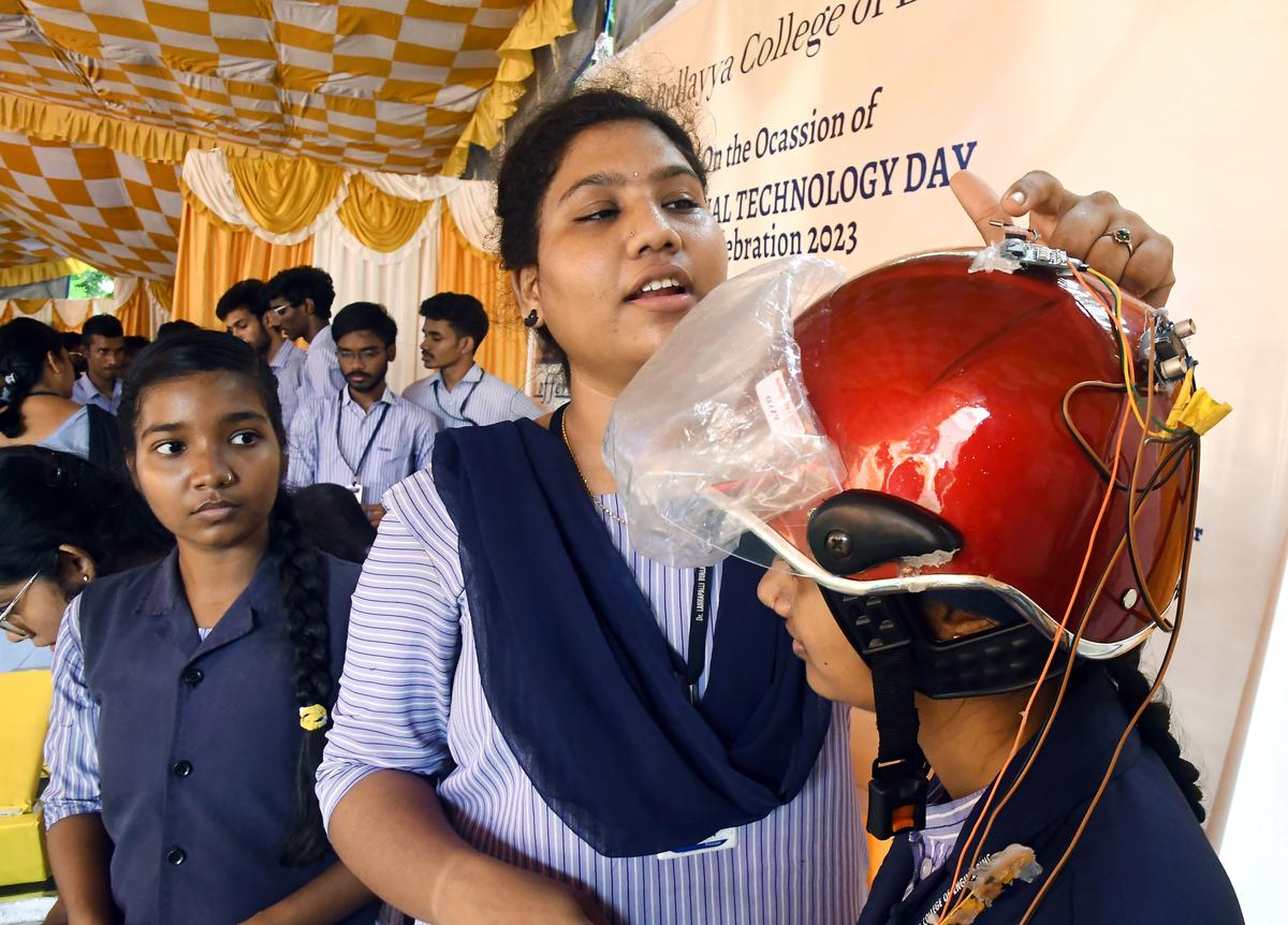 Open House at NSTL draws huge response from students in Visakhapatnam